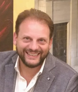 MAURIZIO LAZZARI
